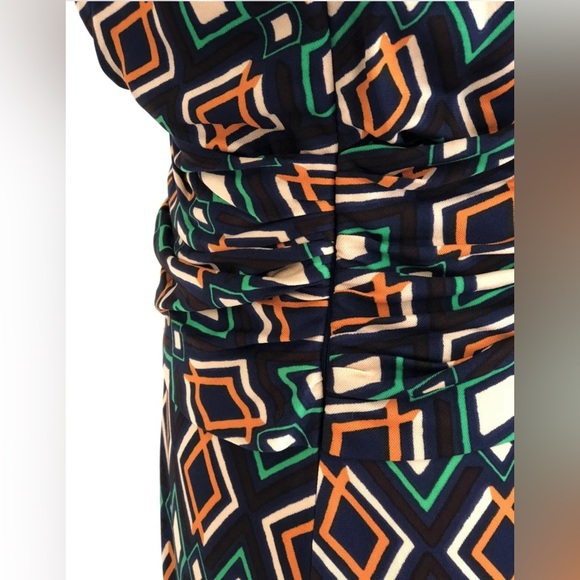 Issa London Dress - Picture 5 of 6